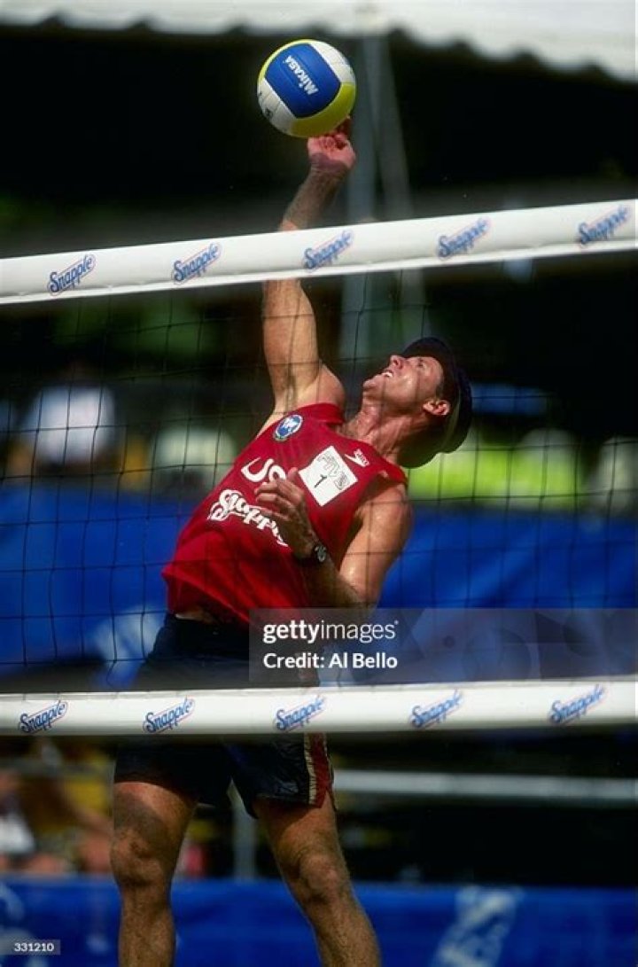 Sinjin Smith Biography, Age, Height, Wife, Net Worth, Family