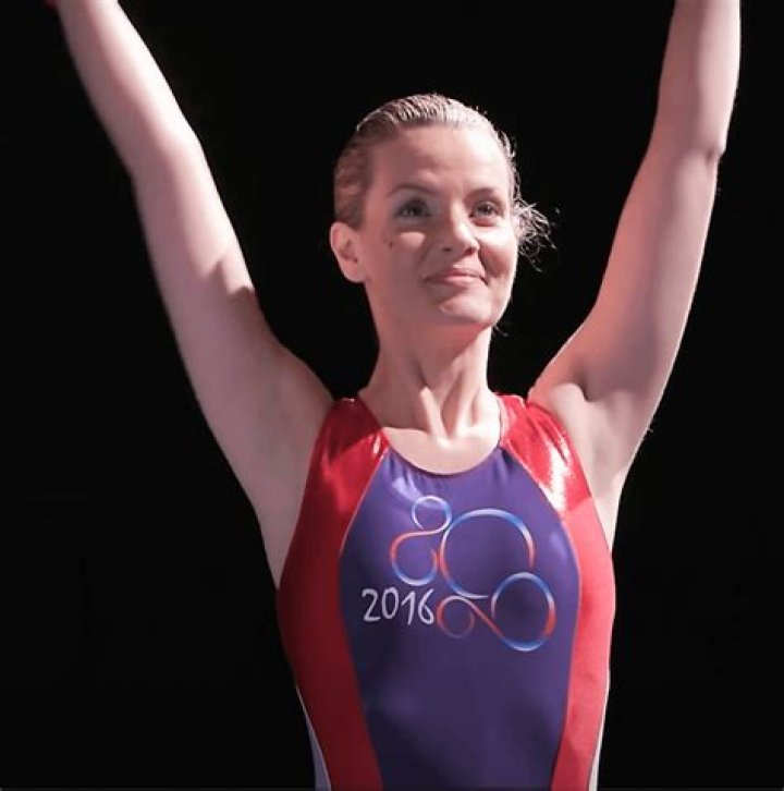 Siobhan Thompson biografía, edad, altura, esposa, net worth, familia