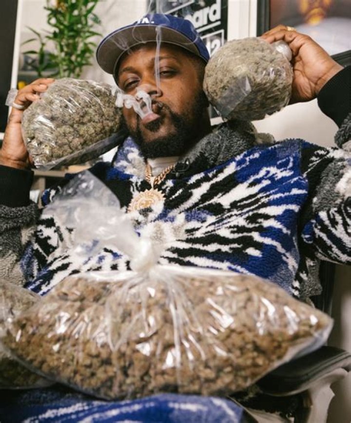Smoke DZA Biography, Age, Height, Wife, Net Worth, Family