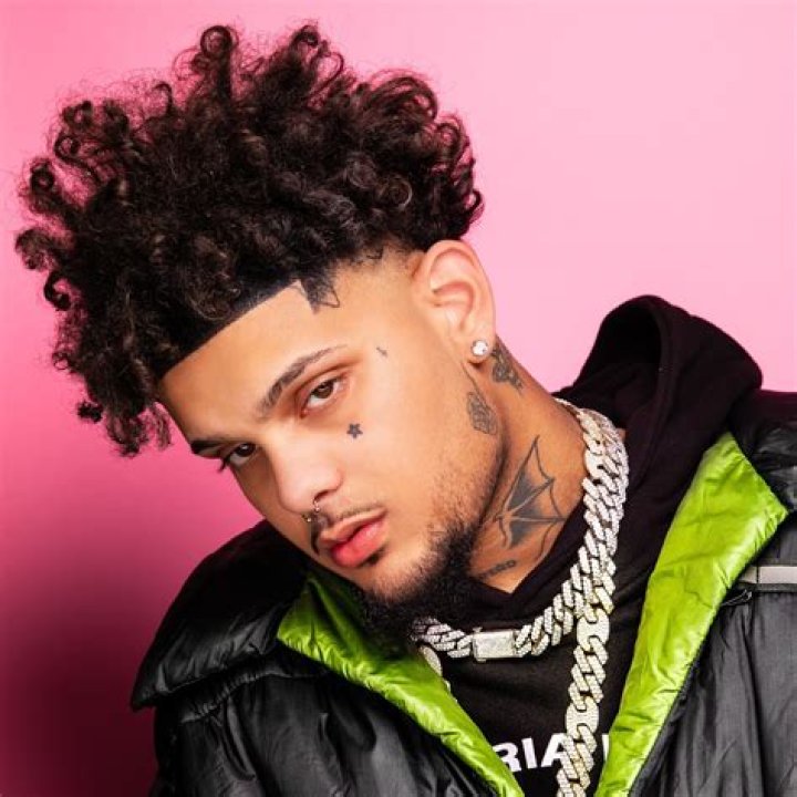 Smokepurpp Biography, Age, Height, Wife, Net Worth, Family