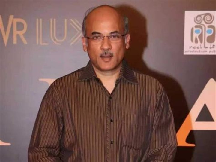 Sooraj Barjatya Biography, Age, Height, Wife, Net Worth, Family
