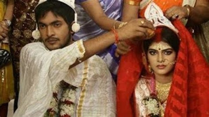 Sourav Chakraborty Biography, Age, Height, Wife, Net Worth, Family