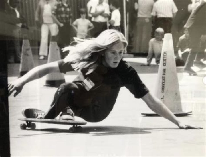 Stacy Peralta biografía, edad, altura, esposo, net worth, familia