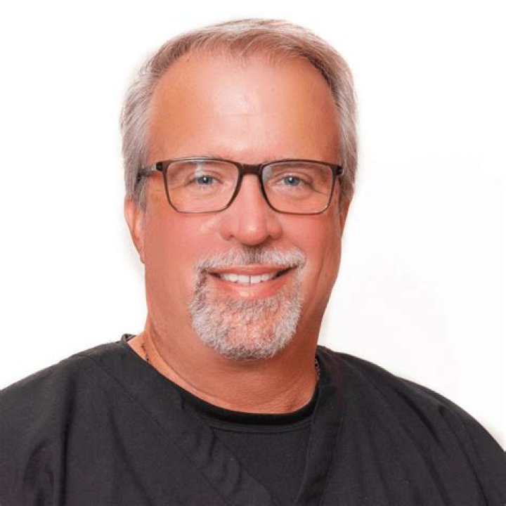 Stan Clayton Biography, Age, Height, Wife, Net Worth, Family