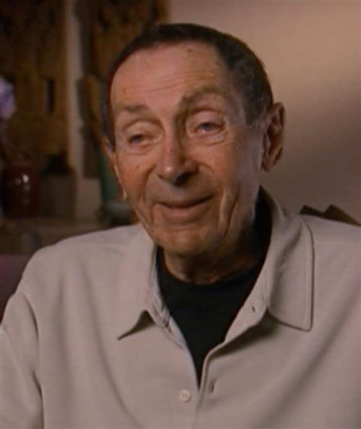 Stanford Tischler Biography, Age, Height, Wife, Net Worth, Family