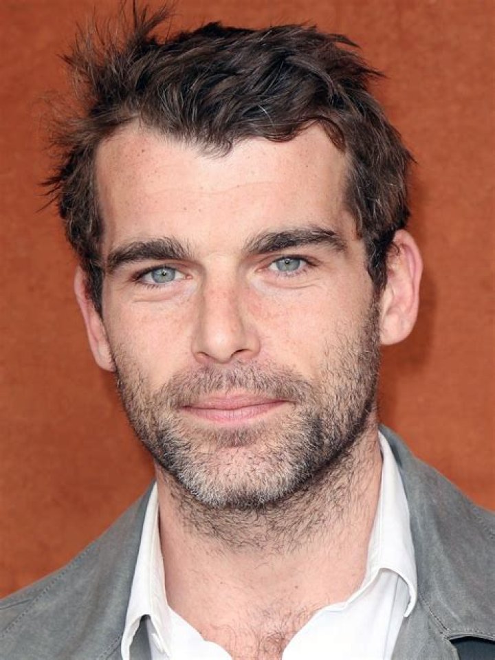 Stanley Weber Biography, Age, Height, Wife, Net Worth, Family