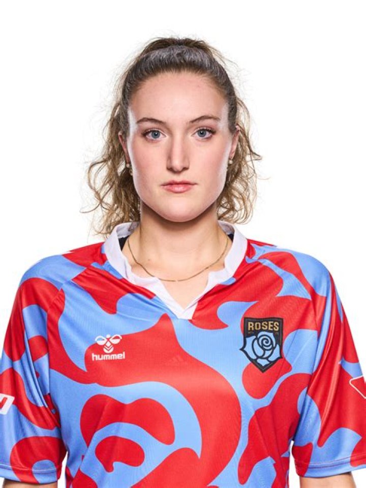 Stephanie Hill Biography, Age, Height, Husband, Net Worth, Family