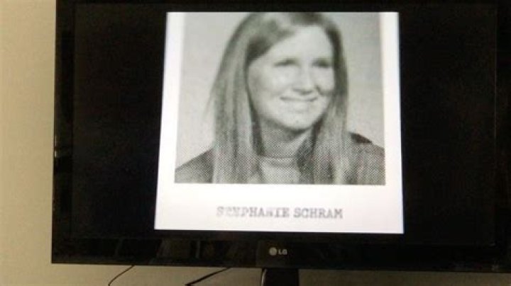 Stephanie Schram biografía, edad, altura, esposo, net worth, familia