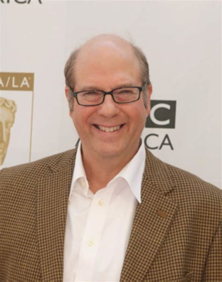Stephen Tobolowsky Biography, Age, Height, Wife, Net Worth, Family