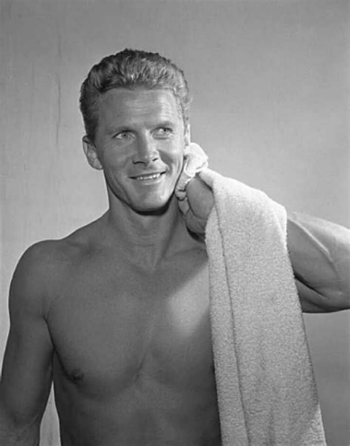 Steve Forrest (actor) Biography, Age, Height, Wife, Net Worth and Family