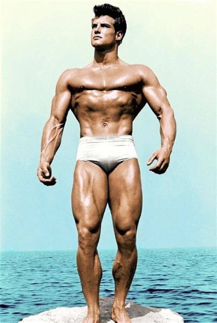 Steve Reeves biografía, edad, altura, esposo, net worth, familia