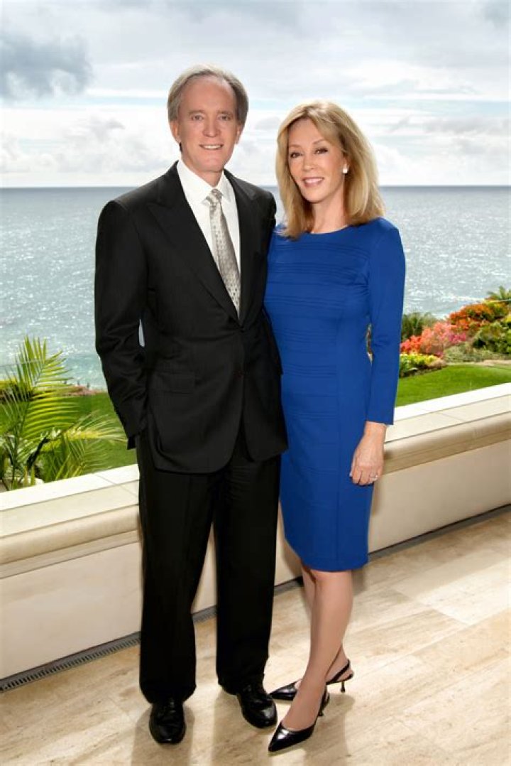 Sue Gross Biography, Age, Height, Husband, Net Worth, Family