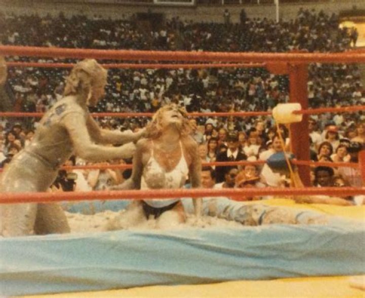 Sunshine Biography, Age, Height, Husband, Net Worth, Family