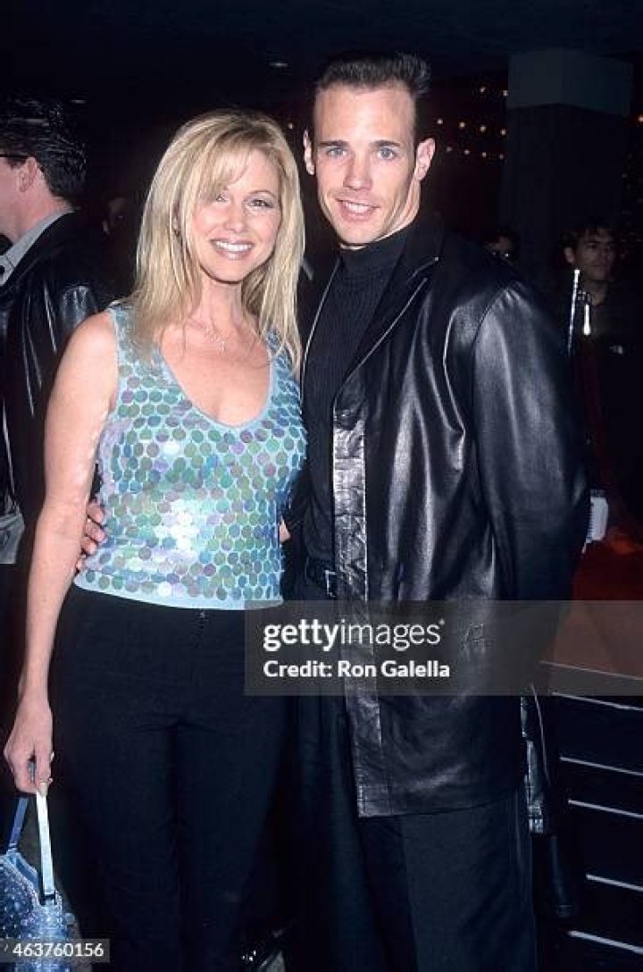 Suzanne Sena Biography, Age, Height, Husband, Net Worth, Family