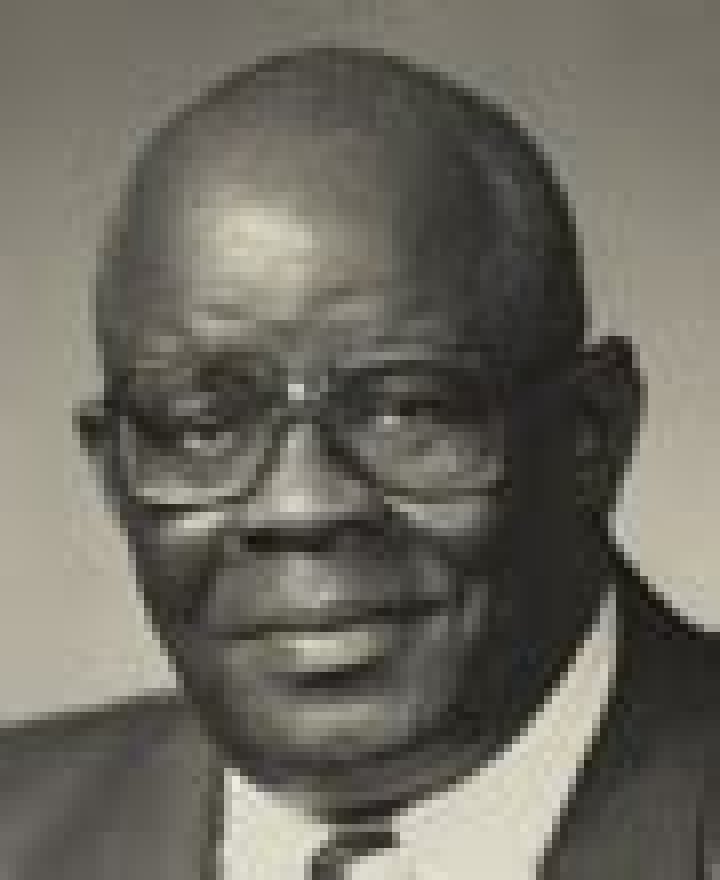 Sylvester Croom Sr. Biography, Age, Height, Wife, Net Worth and Family