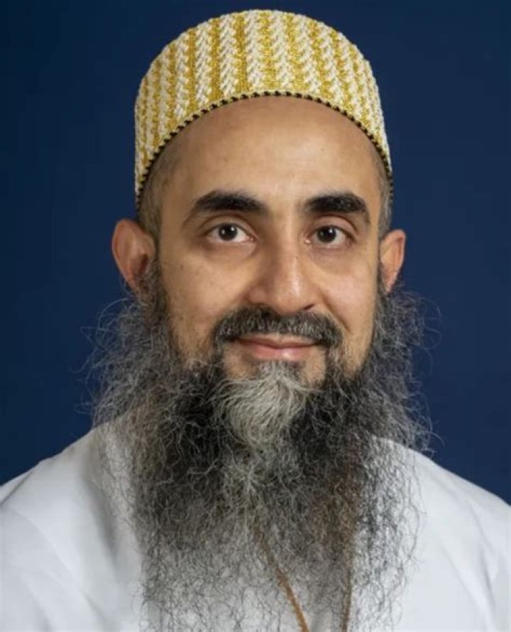 Taha Najmuddin Biography, Age, Height, Wife, Net Worth, Family