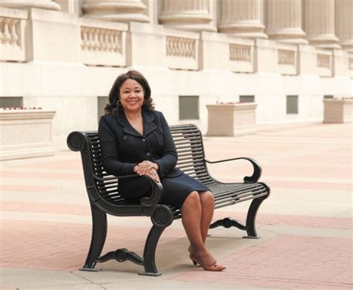 Tanya Walton Pratt Biography, Age, Height, Husband, Net Worth, Family