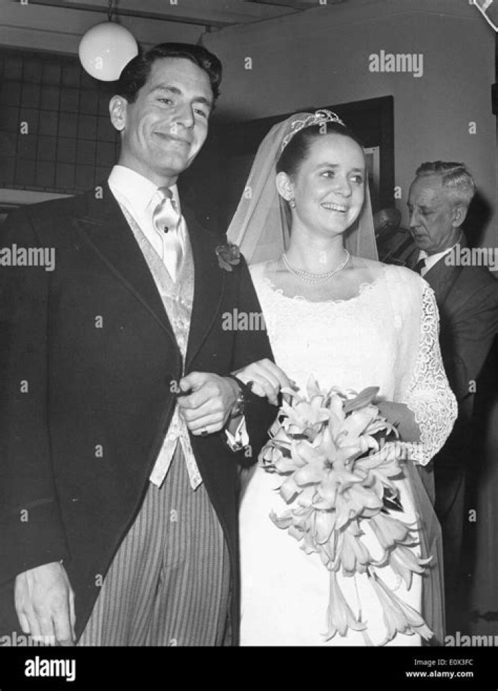 Tarquin Olivier Biography, Age, Height, Wife, Net Worth, Family