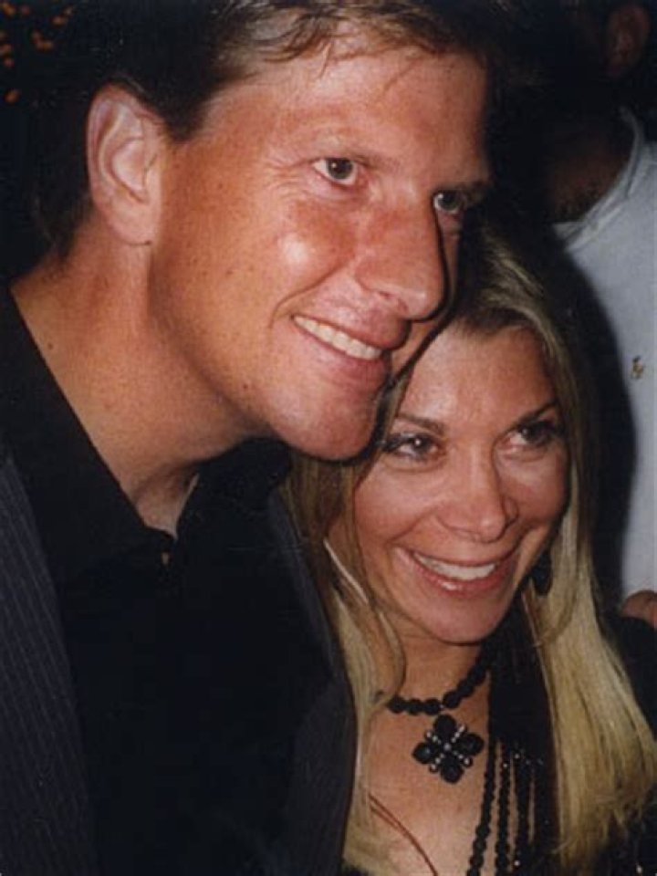 Ted Rowlands Biography, Age, Height, Wife, Net Worth, Family