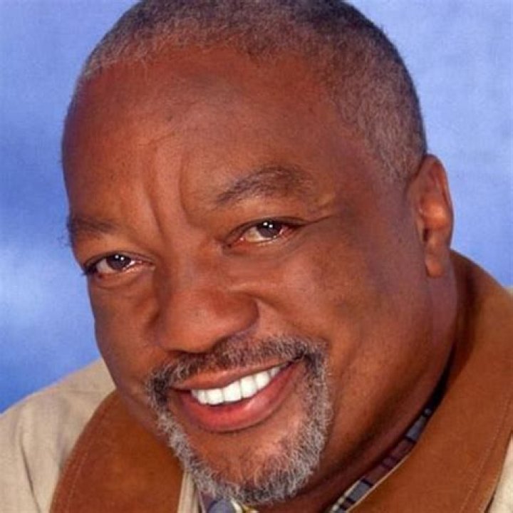 Teddy Airhart Biography, Age, Height, Wife, Net Worth, Family