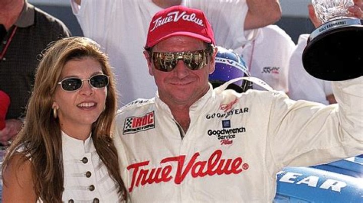 Teresa Earnhardt Biography, Age, Height, Husband, Net Worth, Family