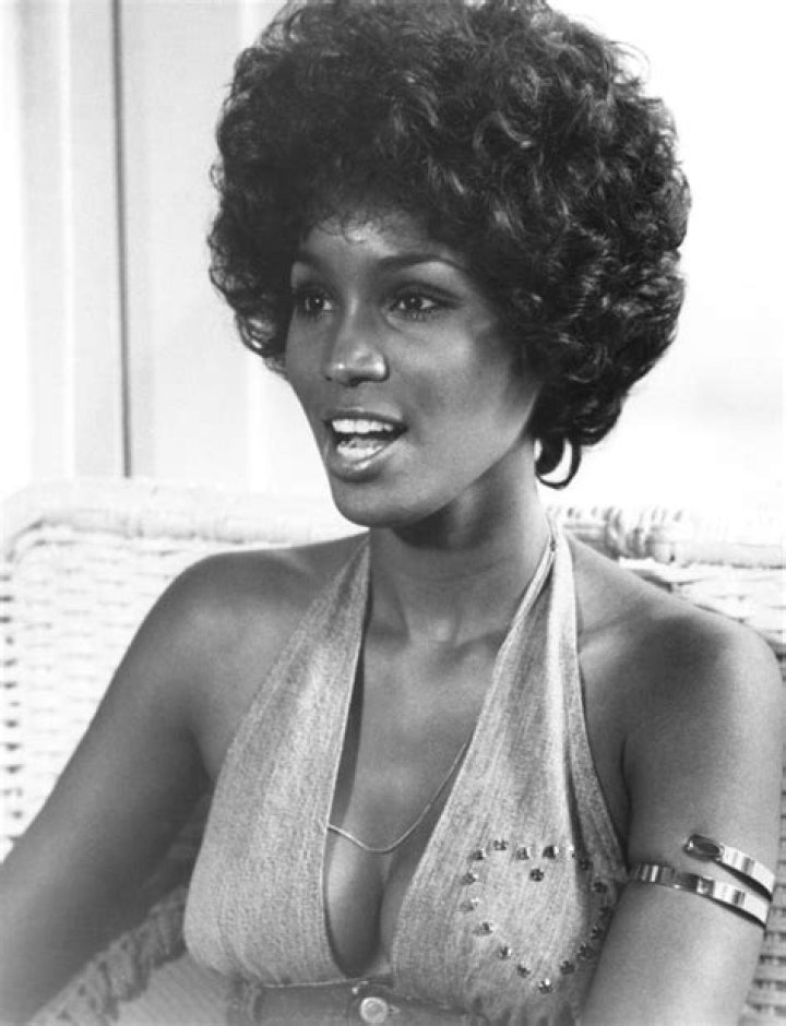 Teresa Graves biografía, edad, altura, esposa, net worth, familia