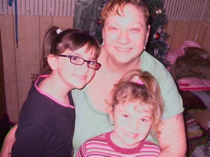 Theresa Knorr Biography, Age, Height, Wife, Net Worth and Family