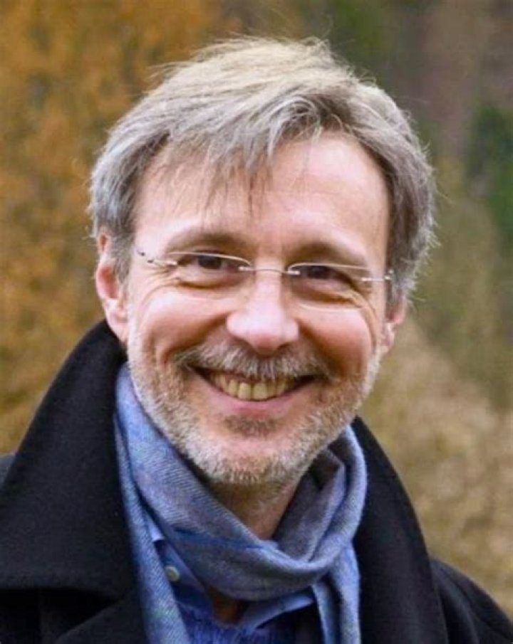 Thom Hartmann Biography, Age, Height, Wife, Net Worth, Family