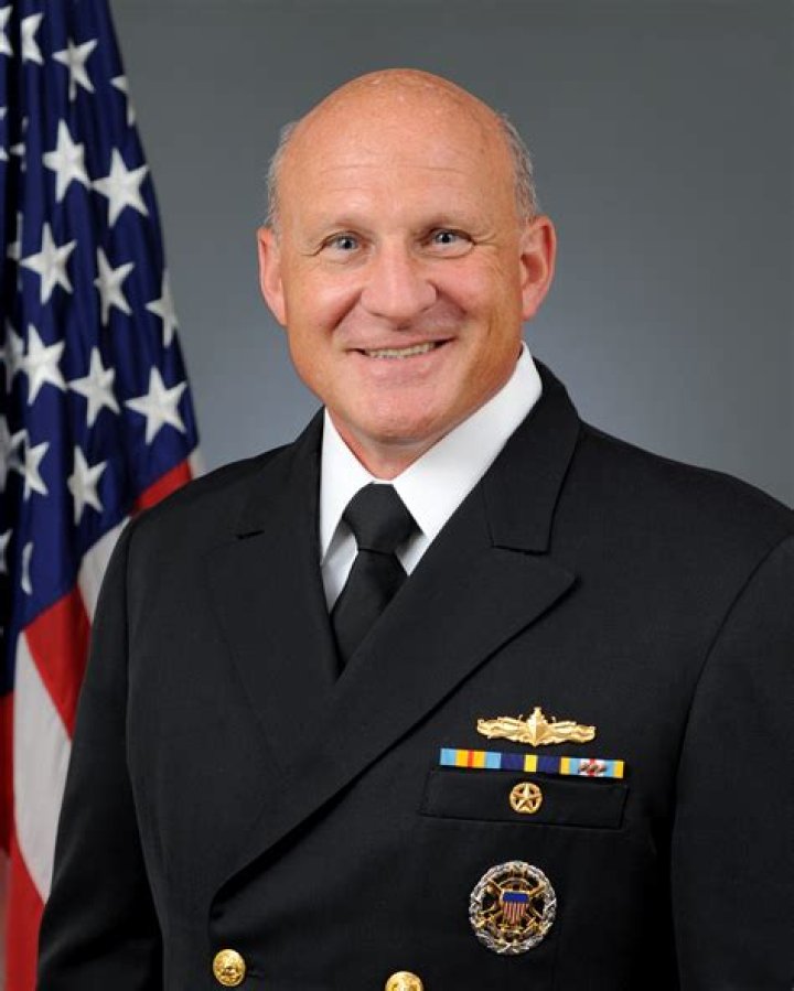 Thomas Lynch (admiral) Biography, Age, Height, Wife, Net Worth and Family