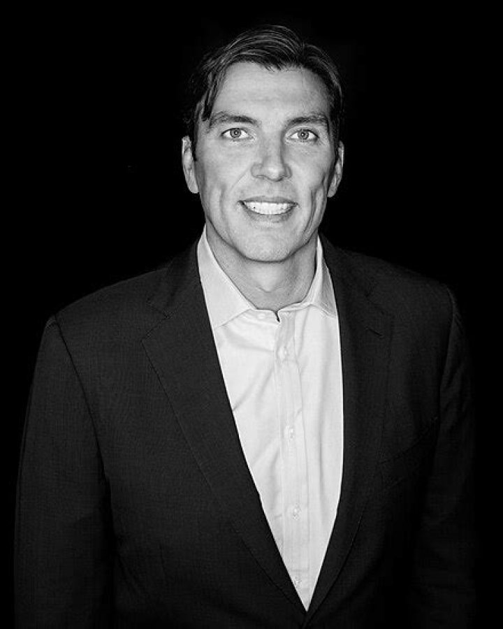 Tim Armstrong Biography, Age, Height, Wife, Net Worth, Family