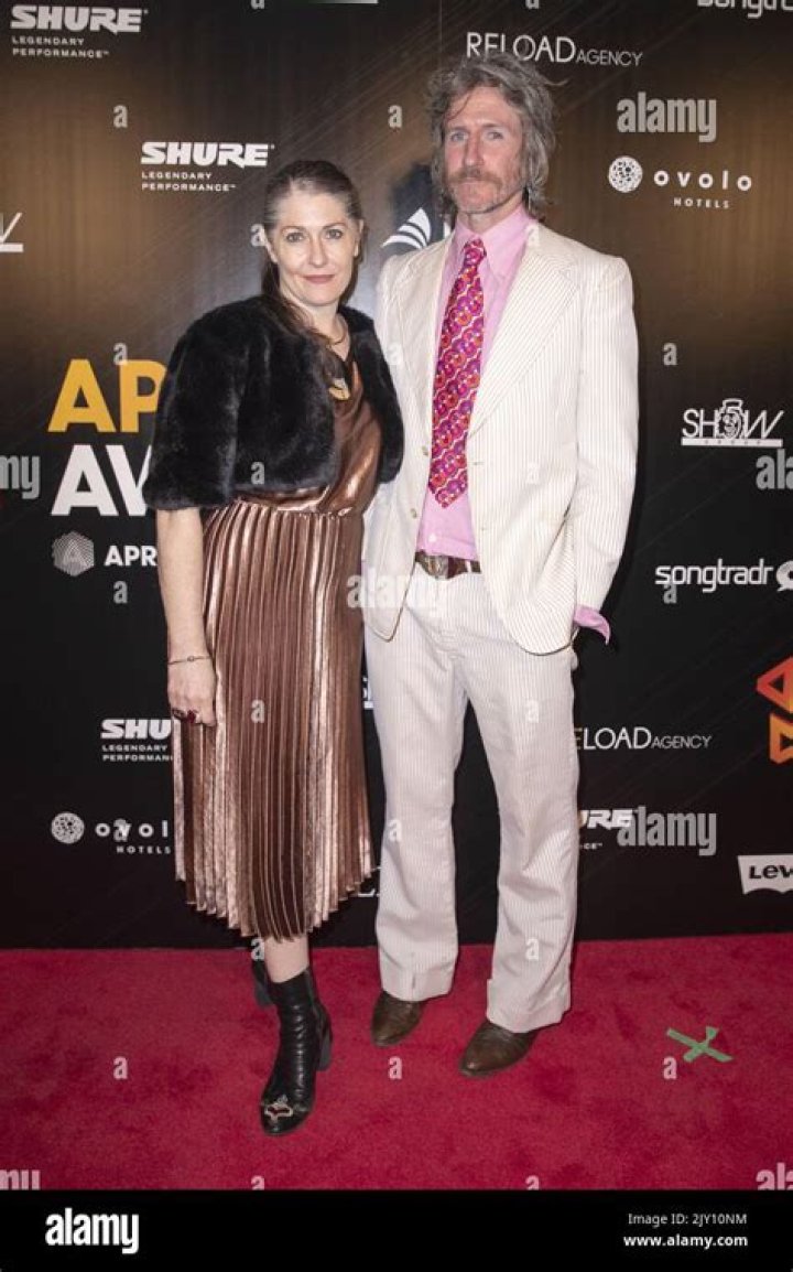 Tim Rogers Biography, Age, Height, Wife, Net Worth, Family