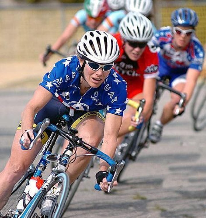 Tina Pic Biography, Age, Height, Husband, Net Worth, Family