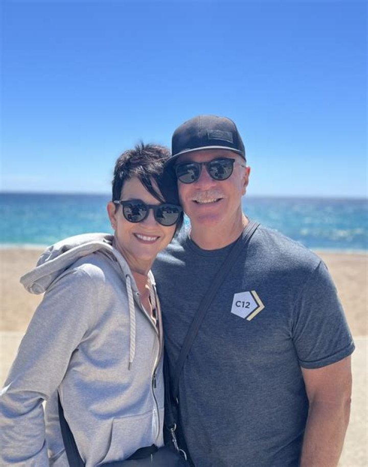 Tom Ewing Biography, Age, Height, Wife, Net Worth and Family