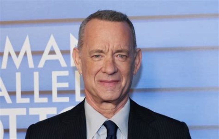 Tom Hanks biografía, edad, altura, esposo, net worth, familia