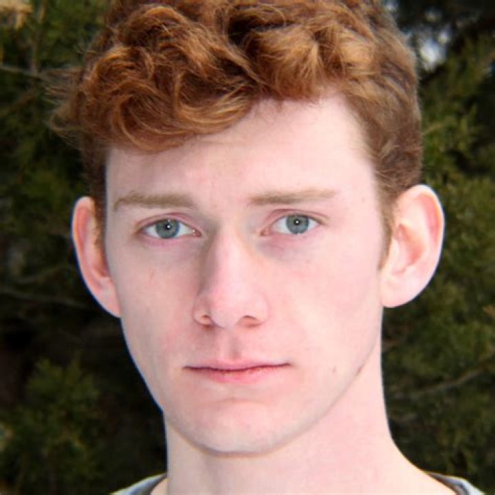 Tom Reynolds Biography, Age, Height, Wife, Net Worth, Family