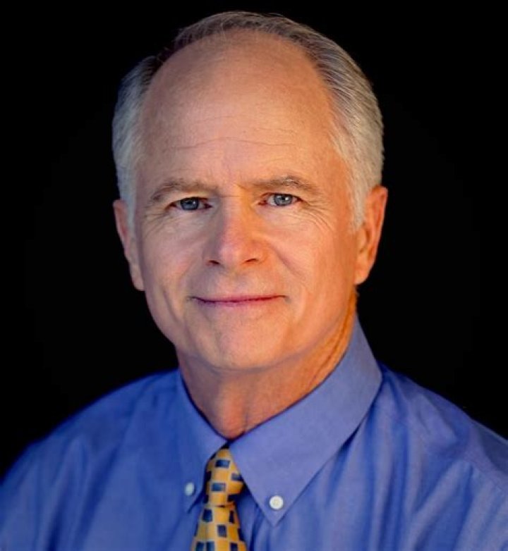 Tom Virtue Biography, Age, Height, Wife, Net Worth, Family