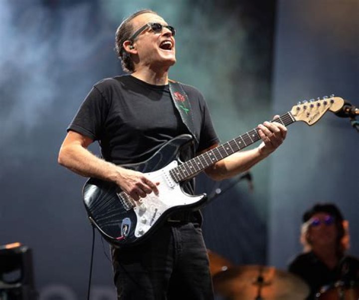 Tommy Castro Biography, Age, Height, Wife, Net Worth, Family