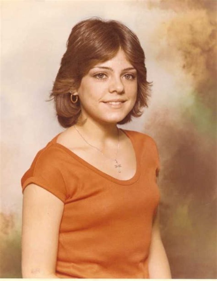 Toni Gibbs Biography, Age, Height, Net Worth, Family