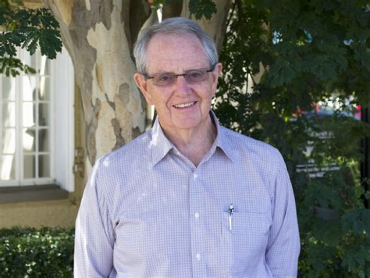 Tony Ferris Biography, Age, Height, Wife, Net Worth, Family