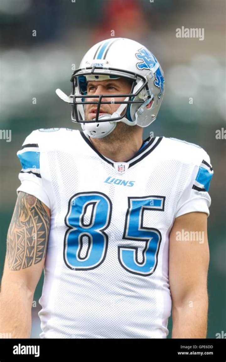 Tony Scheffler Biography, Age, Height, Wife, Net Worth, Family