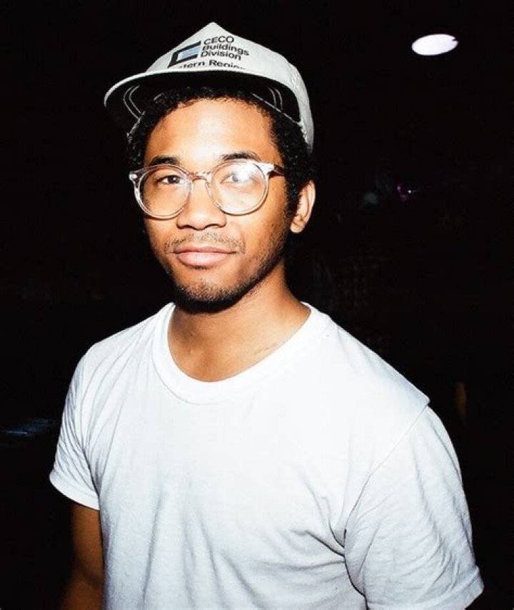 Toro y Moi Biography, Age, Height, Wife, Net Worth, Family