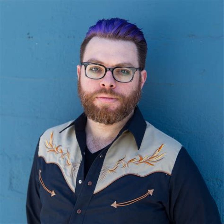 Travis McElroy Biography, Age, Height, Wife, Net Worth, Family