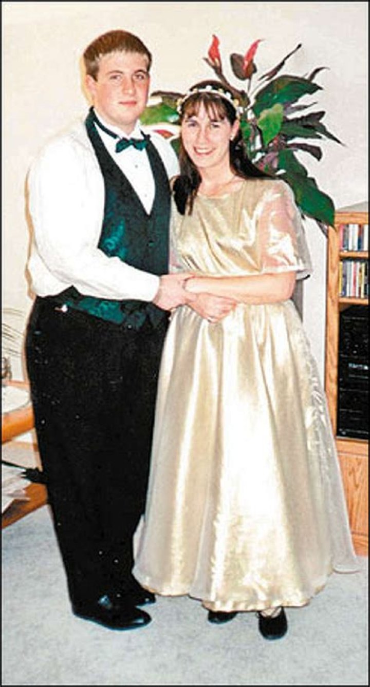 Treva Throneberry Biography, Age, Height, Husband, Net Worth, Family