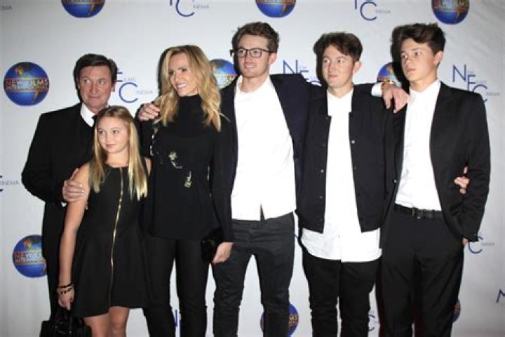 Tristan Gretzky Biography, Age, Height, Wife, Net Worth, Family