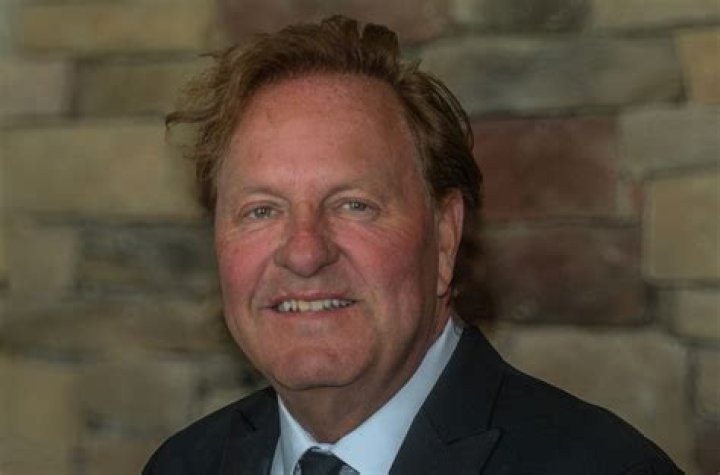 Troy Vollhoffer Biography, Age, Height, Wife, Net Worth, Family