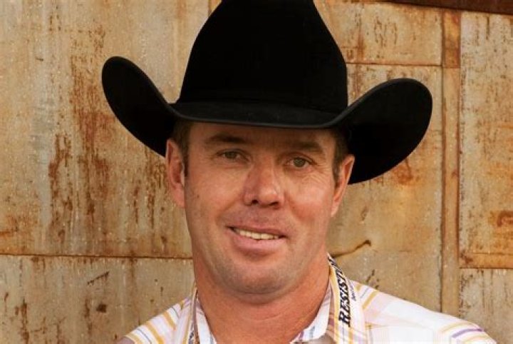 Tuff Hedeman biografía, edad, altura, esposo, net worth, familia