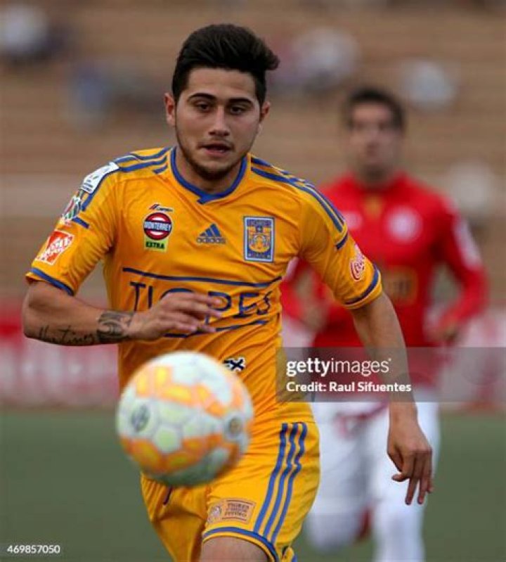 Uvaldo Luna Biography, Age, Height, Wife, Net Worth, Family