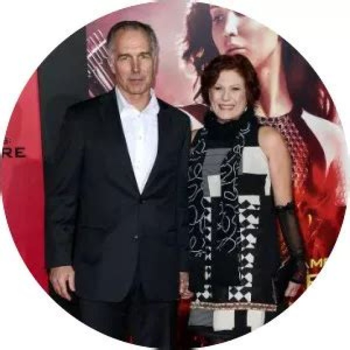 Valerie Leigh Bixler Biography, Age, Height, Husband, Net Worth, Family