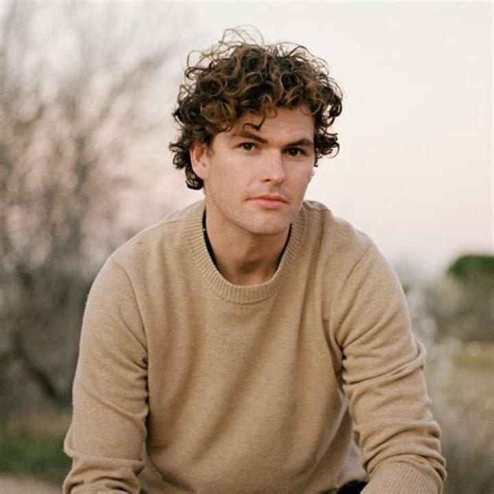 Vance Joy Biography, Age, Height, Wife, Net Worth, Family
