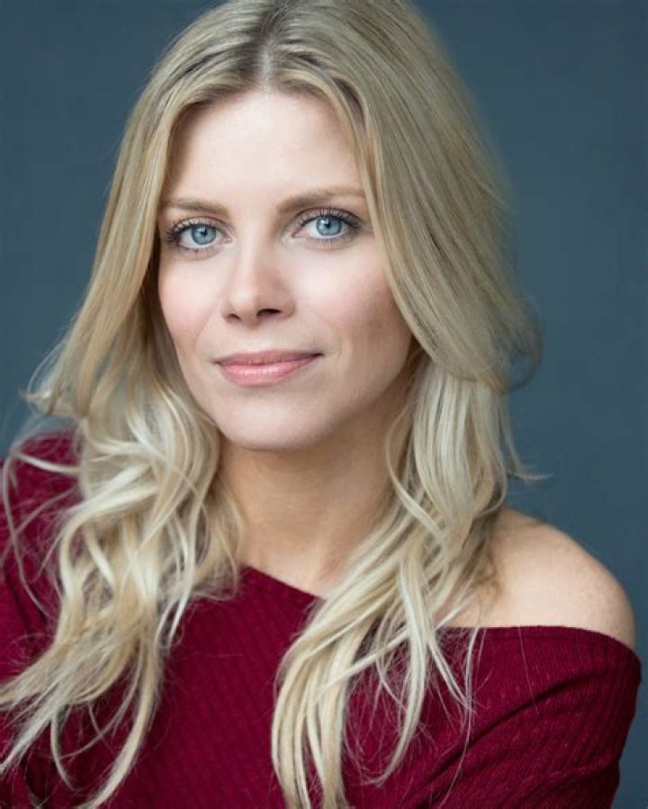 Vanessa Hehir Biography, Age, Height, Husband, Net Worth, Family